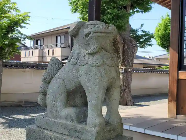 早川神社の狛犬