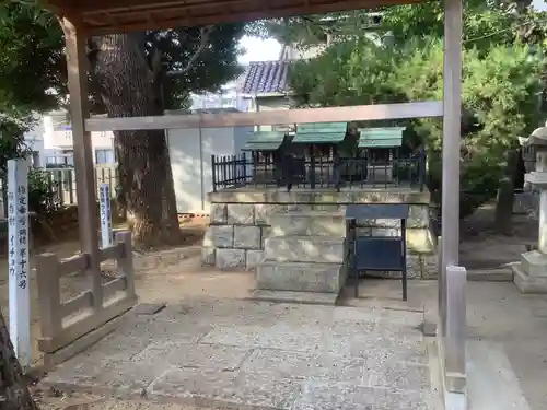 中山神明社の末社・摂社