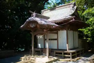 子鍬倉神社の末社・摂社