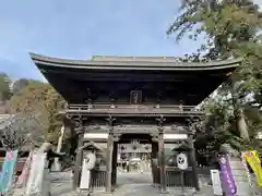 日牟禮八幡宮の山門