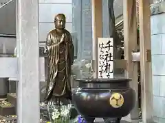 弘明寺の建物その他