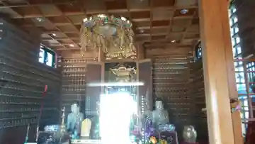 釈迦寺の本殿・本堂