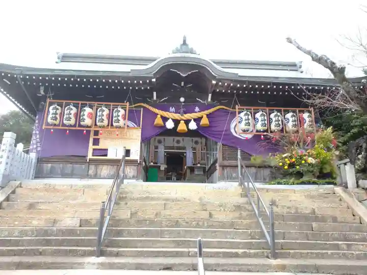 生石神社の本殿・本堂
