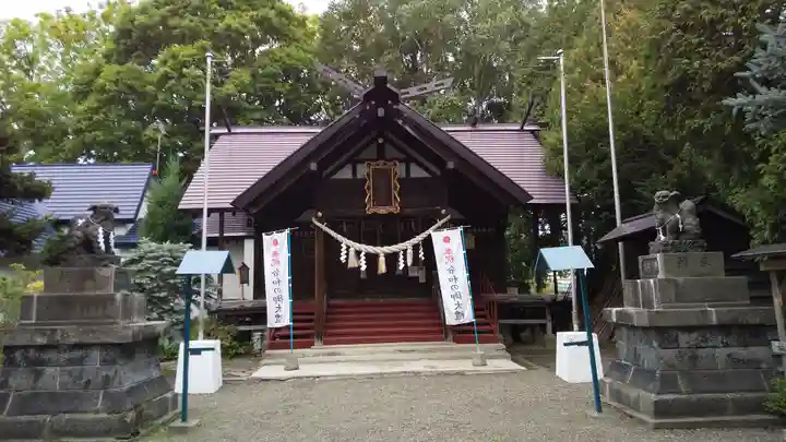 出雲神社の本殿・本堂