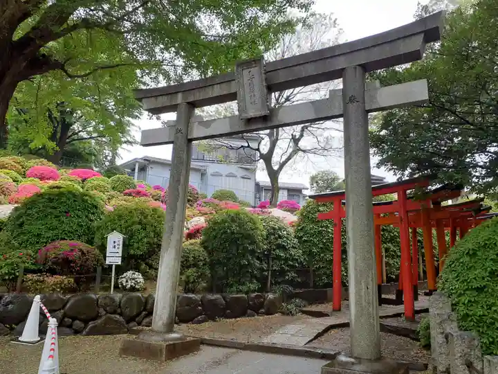 根津神社の鳥居