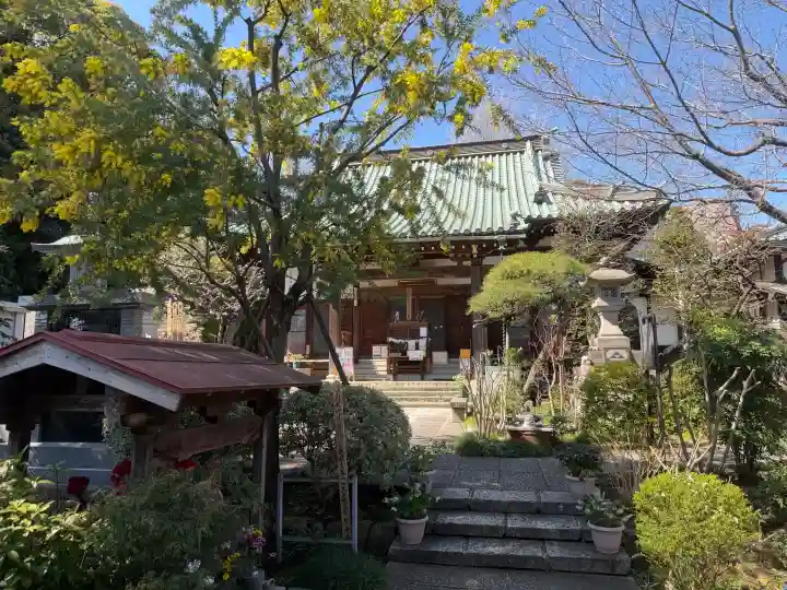 海蔵院の{uncategorized: "未分類", other: "その他", undefined: "問題あり", building: "その他建物", grave: "お墓", sacred_gate: "鳥居", guardian: "狛犬", statue: "像", buddha: "仏像", history: "歴史", nature: "自然", garden: "庭園", animal: "動物", pagoda: "塔", temizu: "手水舎", mountain_gate: "山門・神門", sanctuary: "本殿・本堂", subordinate: "末社・摂社", art: "芸術", scenery: "景色", jizo: "地蔵", ema: "絵馬", goshuin: "御朱印", omikuji: "おみくじ", items: "授与品その他", amulet: "お守り", goshuincho: "御朱印帳", eats: "食事", festival: "お祭り", votive_dance: "神楽", shichigosan: "七五三参", wedding: "結婚式", experience: "体験その他", initially: "初詣", around: "周辺", anti_infection: "感染症対策"}