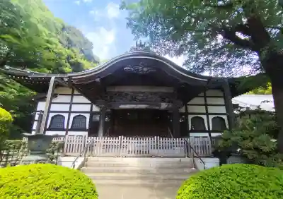 武蔵国分寺の{uncategorized: "未分類", other: "その他", undefined: "問題あり", building: "その他建物", grave: "お墓", sacred_gate: "鳥居", guardian: "狛犬", statue: "像", buddha: "仏像", history: "歴史", nature: "自然", garden: "庭園", animal: "動物", pagoda: "塔", temizu: "手水舎", mountain_gate: "山門・神門", sanctuary: "本殿・本堂", subordinate: "末社・摂社", art: "芸術", scenery: "景色", jizo: "地蔵", ema: "絵馬", goshuin: "御朱印", omikuji: "おみくじ", items: "授与品その他", amulet: "お守り", goshuincho: "御朱印帳", eats: "食事", festival: "お祭り", votive_dance: "神楽", shichigosan: "七五三参", wedding: "結婚式", experience: "体験その他", initially: "初詣", around: "周辺", anti_infection: "感染症対策"}