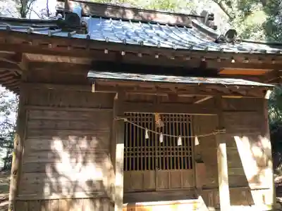 高根神社の本殿・本堂