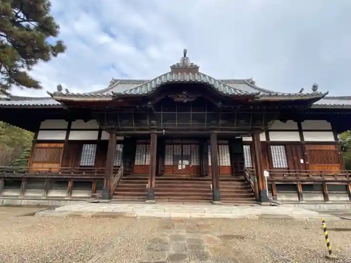 建中寺の本殿・本堂