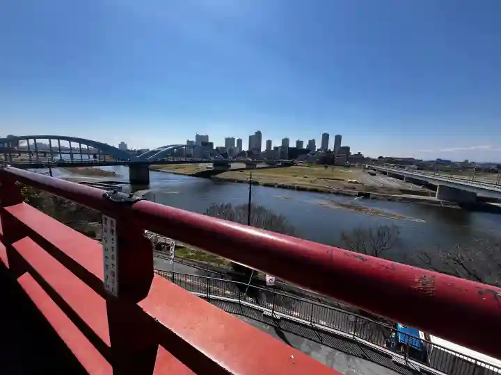 多摩川浅間神社の{uncategorized: "未分類", other: "その他", undefined: "問題あり", building: "その他建物", grave: "お墓", sacred_gate: "鳥居", guardian: "狛犬", statue: "像", buddha: "仏像", history: "歴史", nature: "自然", garden: "庭園", animal: "動物", pagoda: "塔", temizu: "手水舎", mountain_gate: "山門・神門", sanctuary: "本殿・本堂", subordinate: "末社・摂社", art: "芸術", scenery: "景色", jizo: "地蔵", ema: "絵馬", goshuin: "御朱印", omikuji: "おみくじ", items: "授与品その他", amulet: "お守り", goshuincho: "御朱印帳", eats: "食事", festival: "お祭り", votive_dance: "神楽", shichigosan: "七五三参", wedding: "結婚式", experience: "体験その他", initially: "初詣", around: "周辺", anti_infection: "感染症対策"}