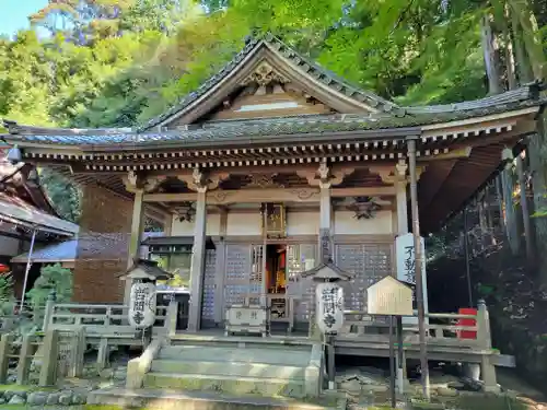 正法寺の本殿