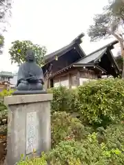 松陰神社の像