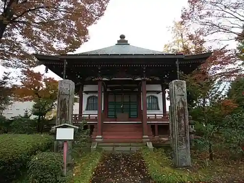 善導寺の本殿・本堂