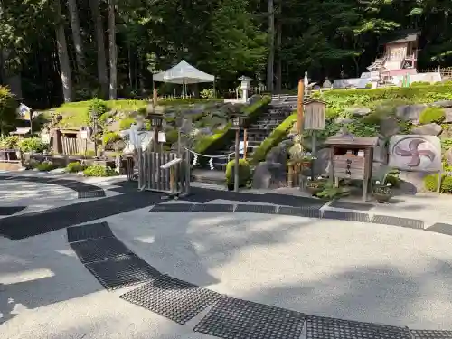 不二阿祖山太神宮(山梨県)