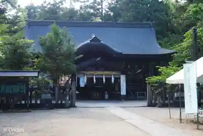 大和神社の本殿・本堂