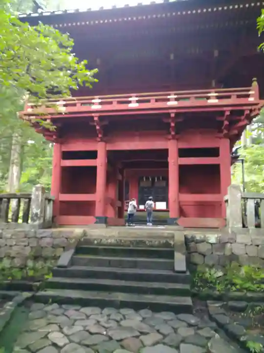 瀧尾神社(日光二荒山神社別宮)の山門・神門