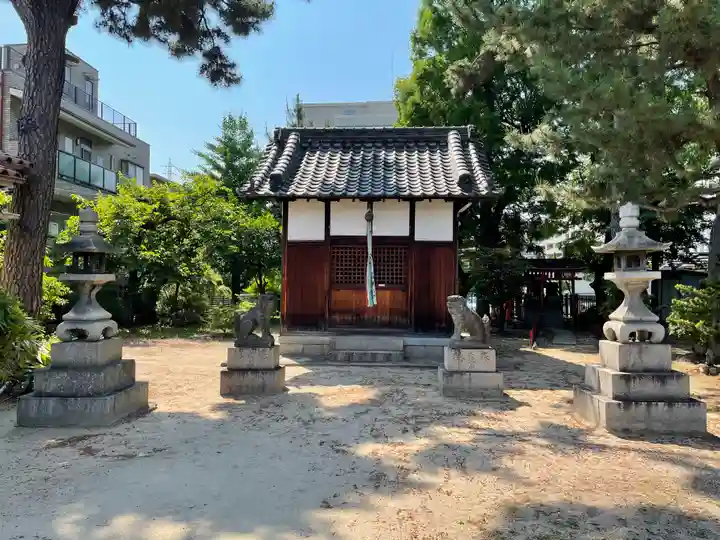 東鳴尾皇太神社の本殿・本堂