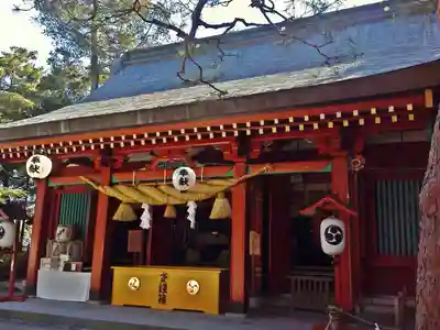 生島足島神社の本殿・本堂