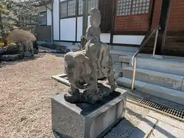 天龍寺の{uncategorized: "未分類", other: "その他", undefined: "問題あり", building: "その他建物", grave: "お墓", sacred_gate: "鳥居", guardian: "狛犬", statue: "像", buddha: "仏像", history: "歴史", nature: "自然", garden: "庭園", animal: "動物", pagoda: "塔", temizu: "手水舎", mountain_gate: "山門・神門", sanctuary: "本殿・本堂", subordinate: "末社・摂社", art: "芸術", scenery: "景色", jizo: "地蔵", ema: "絵馬", goshuin: "御朱印", omikuji: "おみくじ", items: "授与品その他", amulet: "お守り", goshuincho: "御朱印帳", eats: "食事", festival: "お祭り", votive_dance: "神楽", shichigosan: "七五三参", wedding: "結婚式", experience: "体験その他", initially: "初詣", around: "周辺", anti_infection: "感染症対策"}