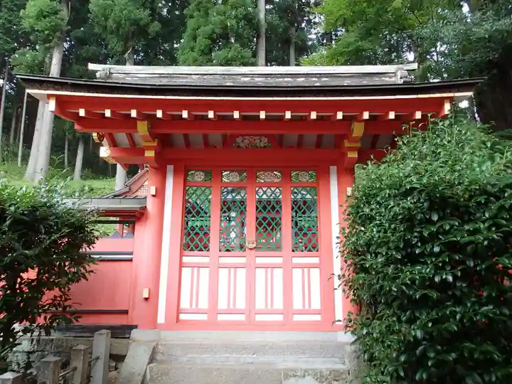 桜實神社の山門・神門
