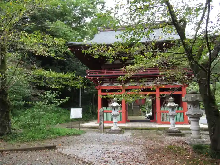 岩舟山高勝寺の山門・神門