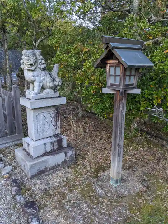 富士椿神社の狛犬