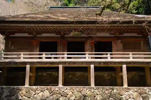 室生寺の本殿・本堂