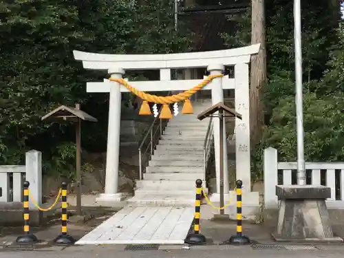 八幡社の鳥居