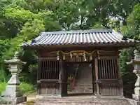 鴨部神社の山門・神門