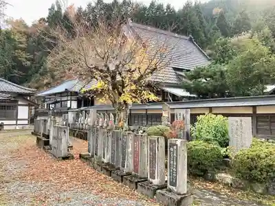 成願寺（中風寺）の山門・神門