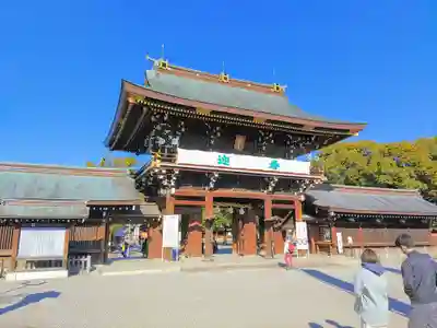 真清田神社の山門・神門