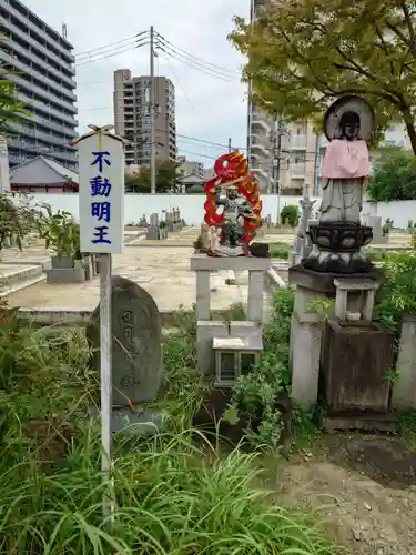 愛染堂勝鬘院の仏像