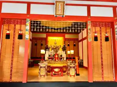 六波羅蜜寺の{uncategorized: "未分類", other: "その他", undefined: "問題あり", building: "その他建物", grave: "お墓", sacred_gate: "鳥居", guardian: "狛犬", statue: "像", buddha: "仏像", history: "歴史", nature: "自然", garden: "庭園", animal: "動物", pagoda: "塔", temizu: "手水舎", mountain_gate: "山門・神門", sanctuary: "本殿・本堂", subordinate: "末社・摂社", art: "芸術", scenery: "景色", jizo: "地蔵", ema: "絵馬", goshuin: "御朱印", omikuji: "おみくじ", items: "授与品その他", amulet: "お守り", goshuincho: "御朱印帳", eats: "食事", festival: "お祭り", votive_dance: "神楽", shichigosan: "七五三参", wedding: "結婚式", experience: "体験その他", initially: "初詣", around: "周辺", anti_infection: "感染症対策"}