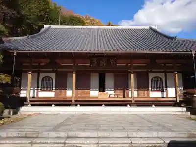 崇禅寺の本殿・本堂