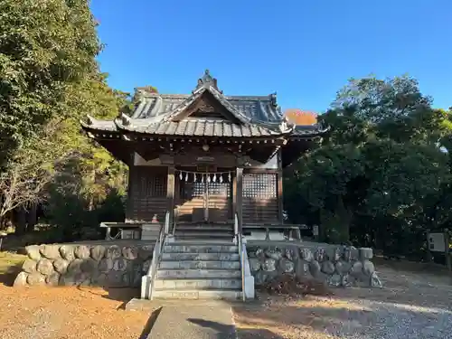 高負彦根神社の本殿