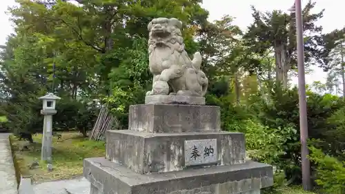 沼田神社の狛犬