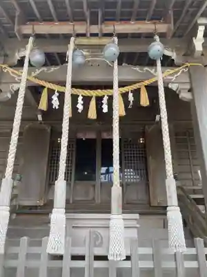 鴨居八幡神社の本殿・本堂