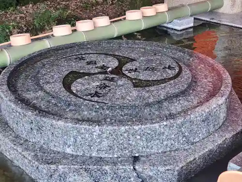 宇佐神宮の{uncategorized: "未分類", other: "その他", undefined: "問題あり", building: "その他建物", grave: "お墓", sacred_gate: "鳥居", guardian: "狛犬", statue: "像", buddha: "仏像", history: "歴史", nature: "自然", garden: "庭園", animal: "動物", pagoda: "塔", temizu: "手水舎", mountain_gate: "山門・神門", sanctuary: "本殿・本堂", subordinate: "末社・摂社", art: "芸術", scenery: "景色", jizo: "地蔵", ema: "絵馬", goshuin: "御朱印", omikuji: "おみくじ", items: "授与品その他", amulet: "お守り", goshuincho: "御朱印帳", eats: "食事", festival: "お祭り", votive_dance: "神楽", shichigosan: "七五三参", wedding: "結婚式", experience: "体験その他", initially: "初詣", around: "周辺", anti_infection: "感染症対策"}