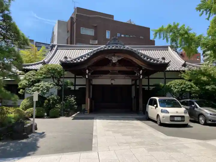 心行寺の本殿・本堂