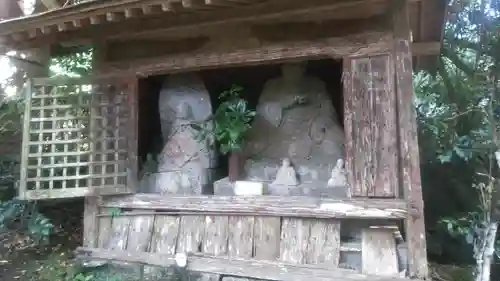 満願寺の像