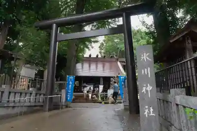 高円寺氷川神社の鳥居
