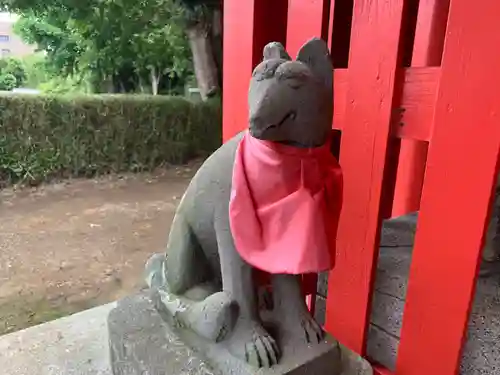 村山稲荷神社の狛犬