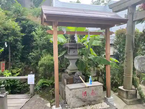 横浜御嶽神社の手水舎