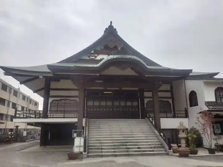 長善寺の本殿・本堂