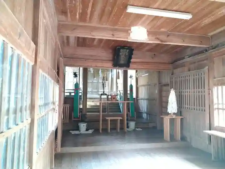 荒倉神社の本殿・本堂