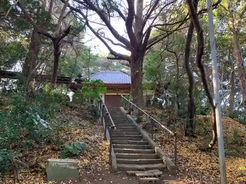 円勝寺の建物その他