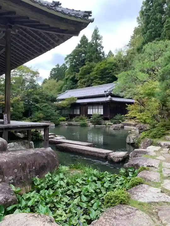 百済寺の庭園