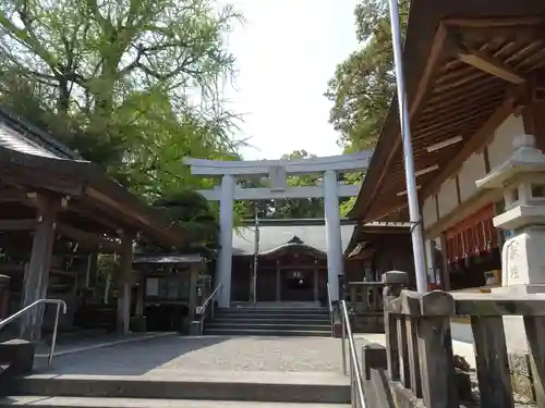 生目神社の鳥居