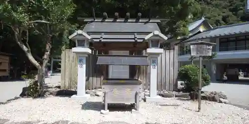 多度大社の末社・摂社