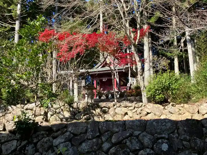 雨錫寺の末社・摂社